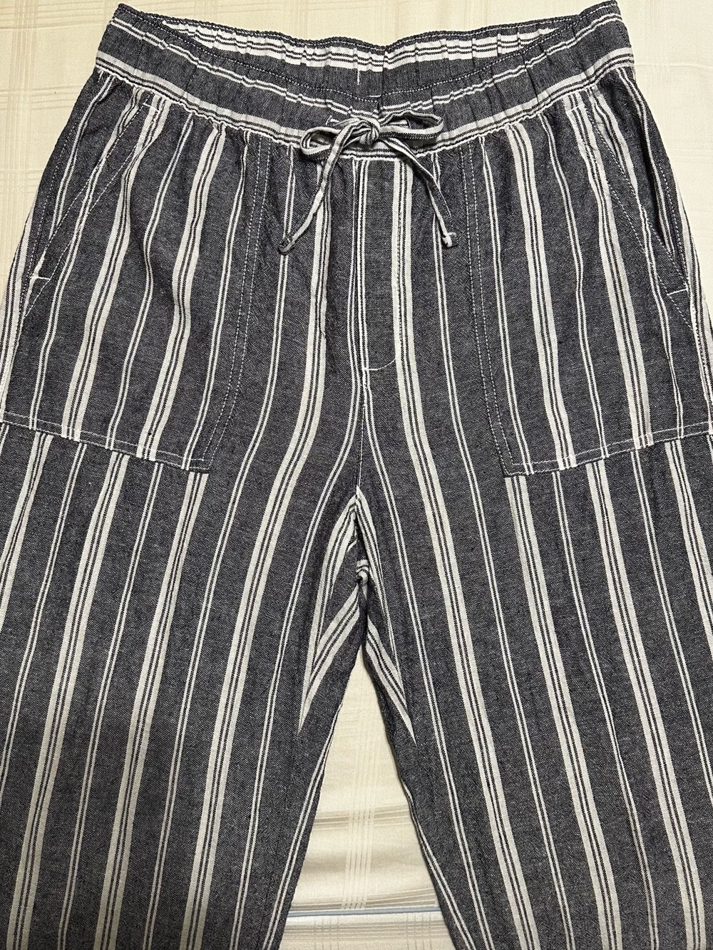 GAP Navy and White Striped Linen Blend Pants, S, GUC